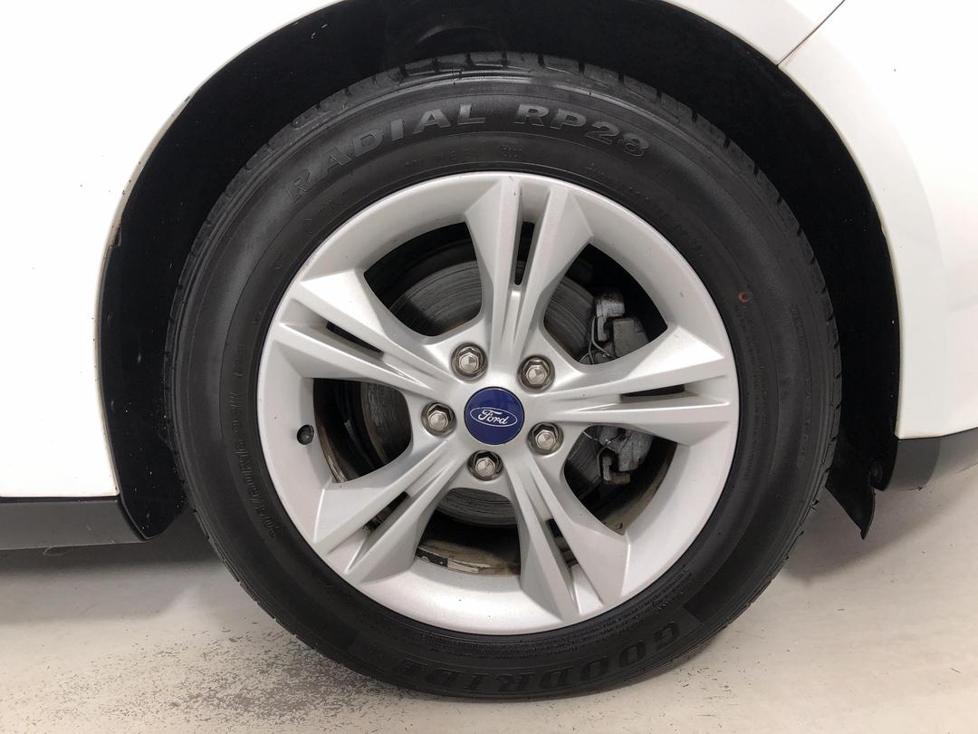 Photo '7' of Ford Focus