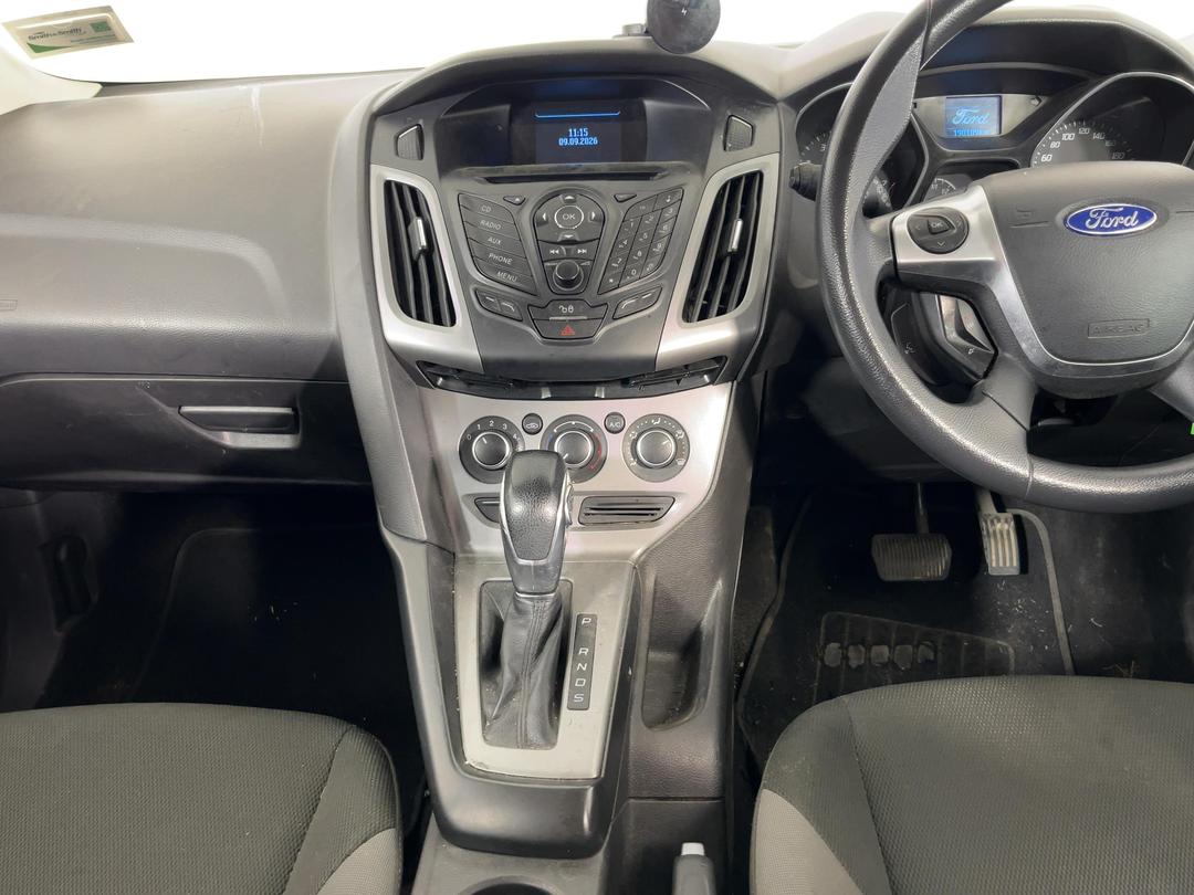 Photo '18' of Ford Focus