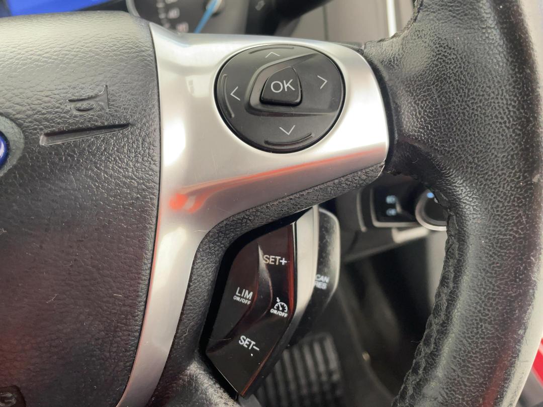 Photo '23' of Ford Focus