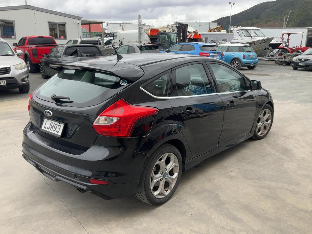Photo '7' of Ford Focus