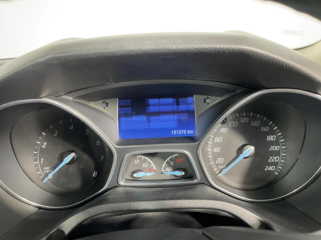 Photo '21' of Ford Focus