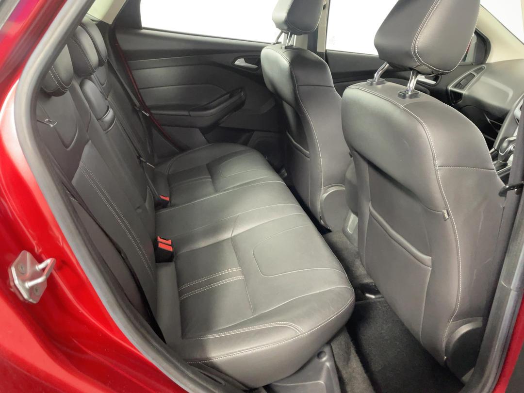 Photo '20' of Ford Focus
