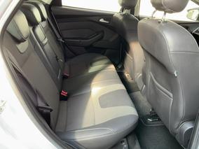 Photo '20' of Ford Focus