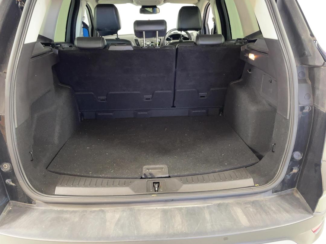 Photo '14' of Ford Kuga