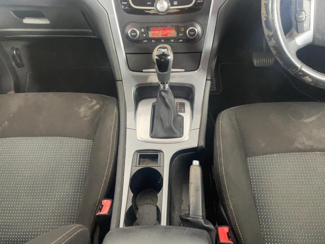 Photo '18' of Ford Mondeo