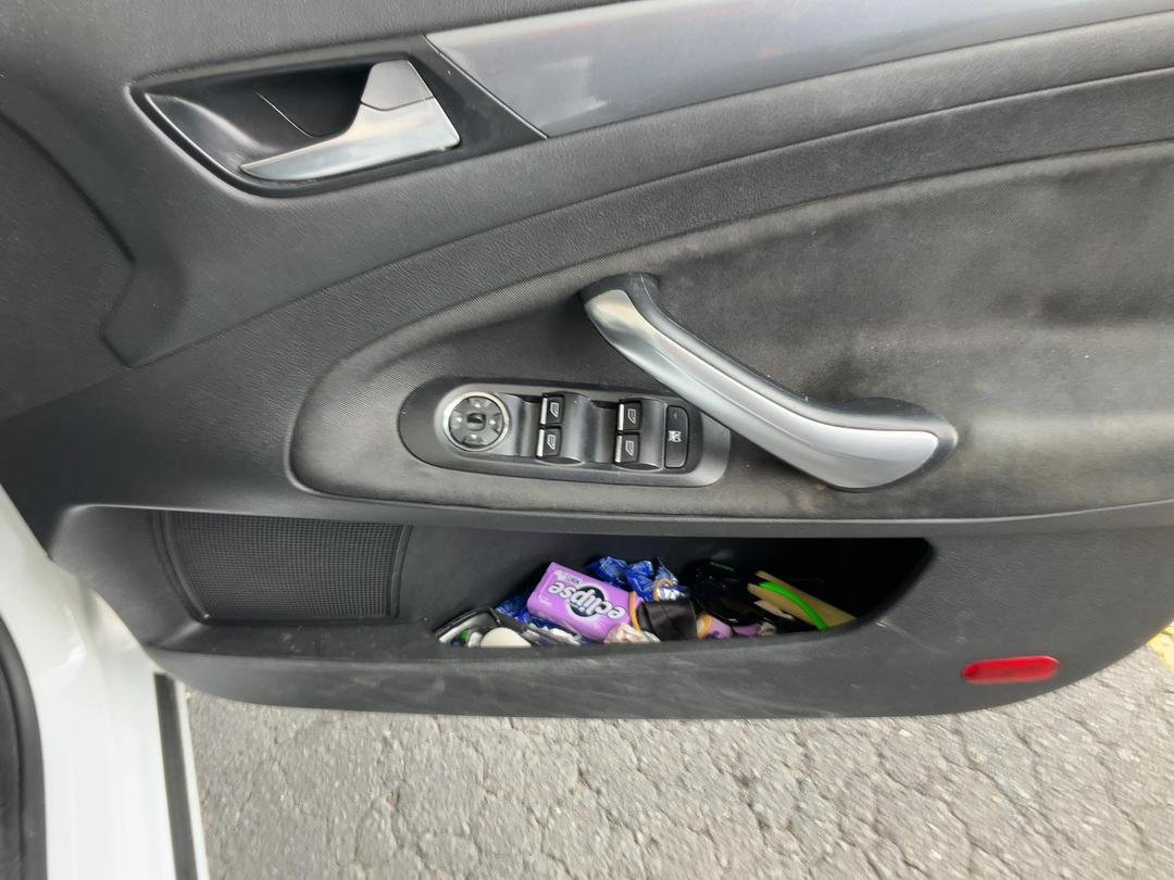 Photo '6' of Ford Mondeo Photo '6' of Ford Mondeo