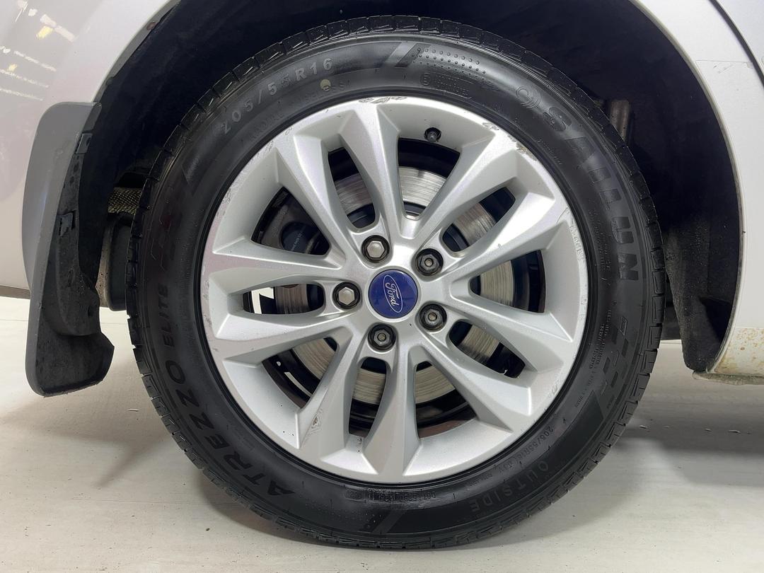 Photo '12' of Ford Mondeo
