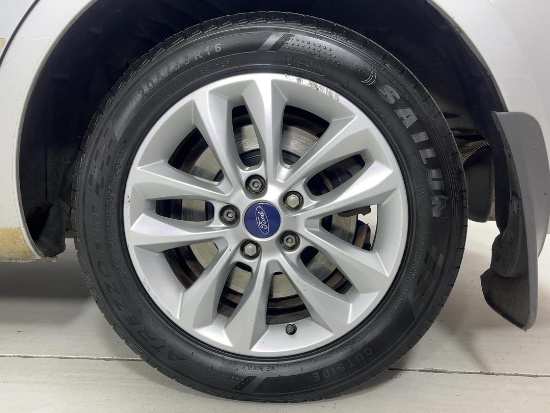 Photo '11' of Ford Mondeo