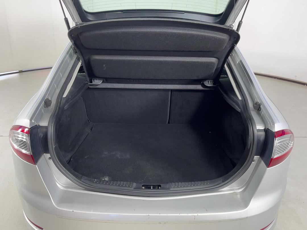 Photo '14' of Ford Mondeo