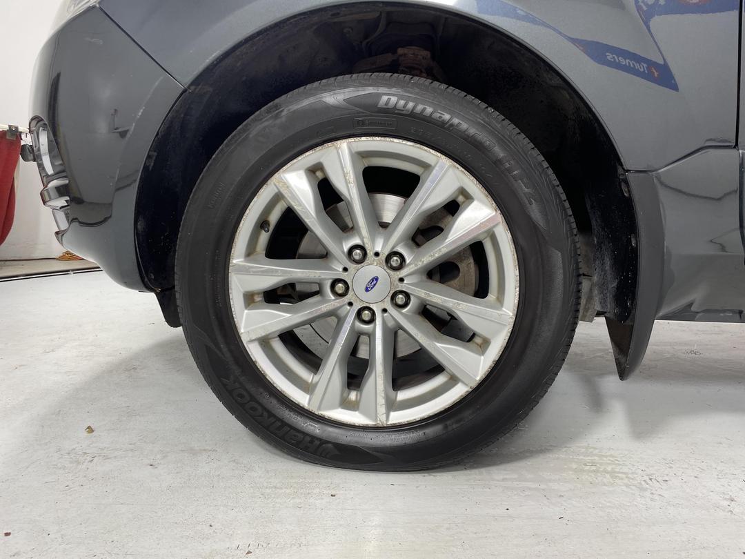 Photo '10' of Ford Territory