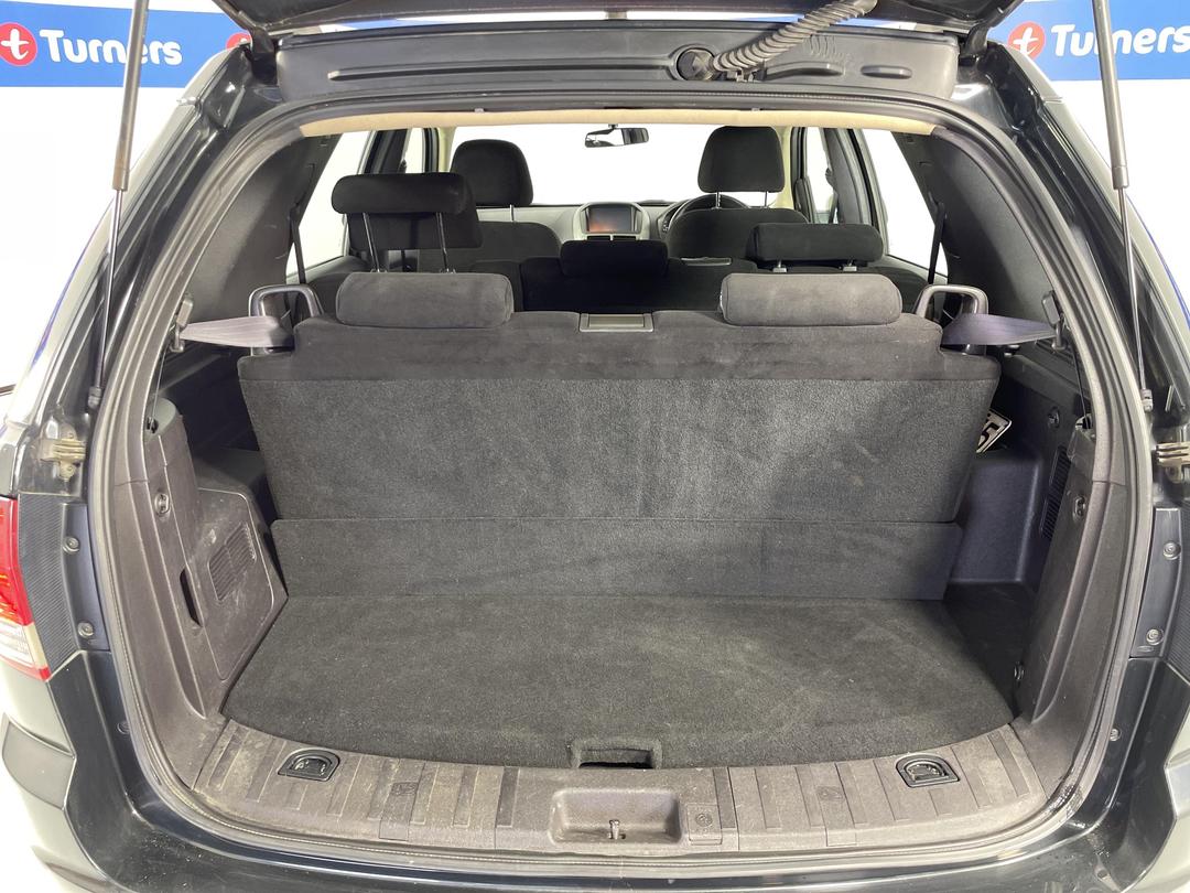 Photo '14' of Ford Territory