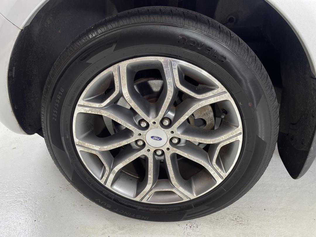 Photo '10' of Ford Territory