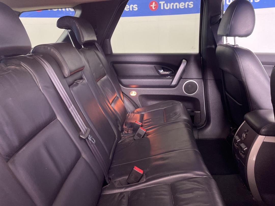 Photo '20' of Ford Territory