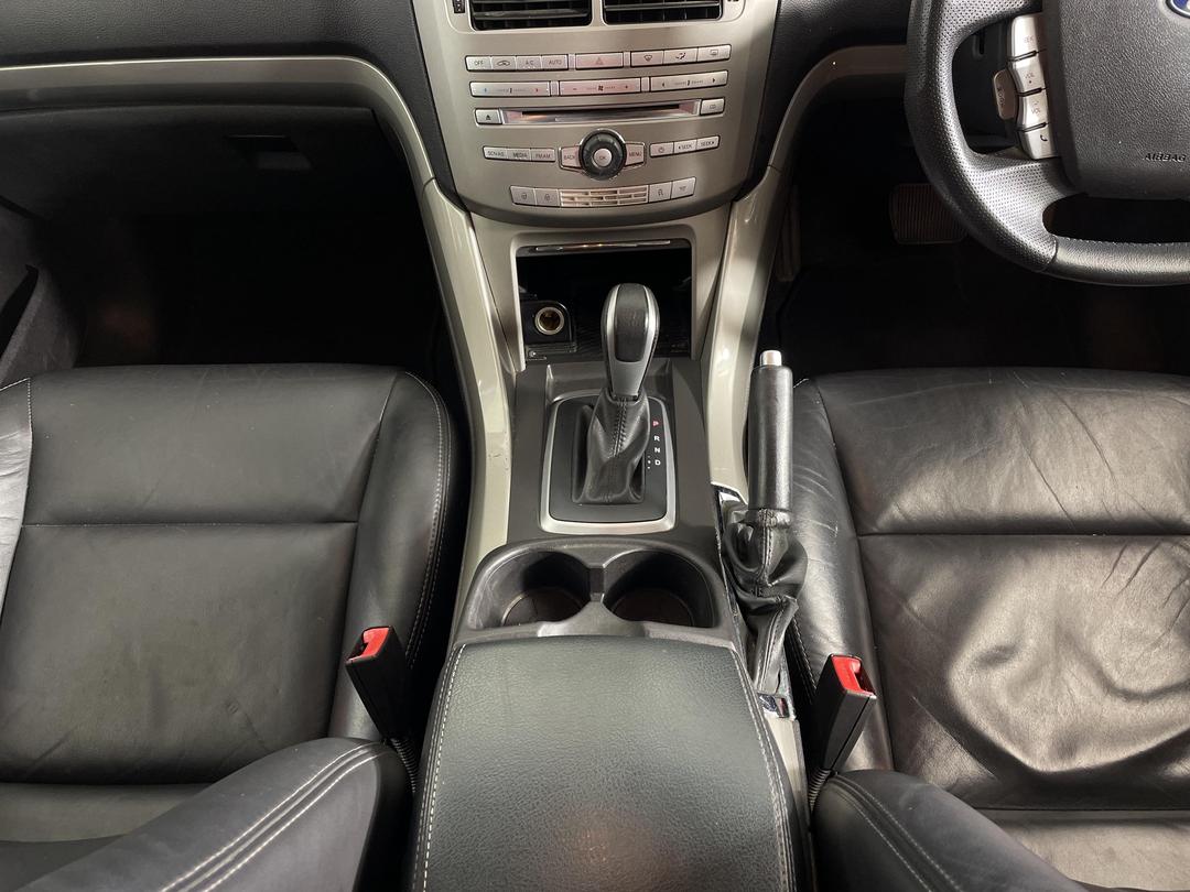 Photo '18' of Ford Territory