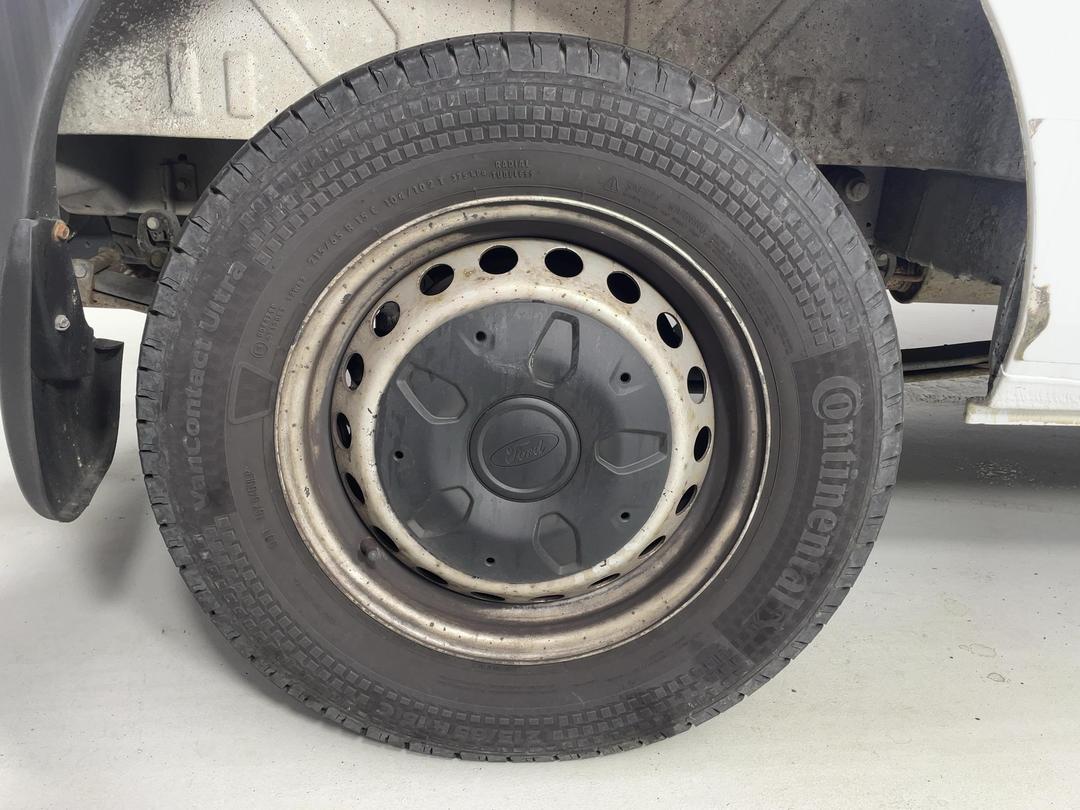 Photo '12' of Ford Transit