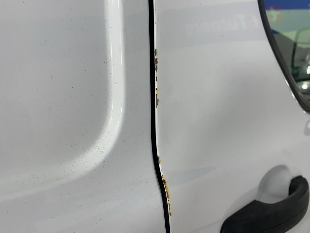 Photo '27' of Ford Transit