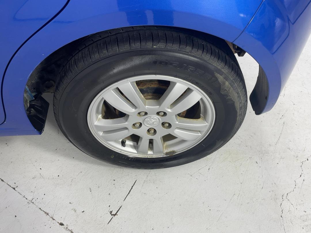 Photo '11' of Holden Barina