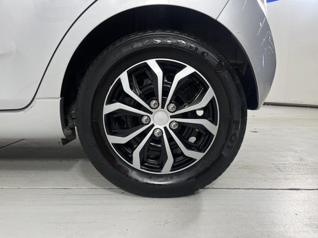 Photo '11' of Holden Barina Spark