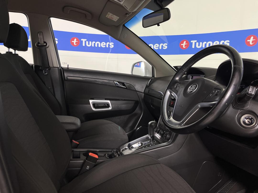 Photo '16' of Holden Captiva 5