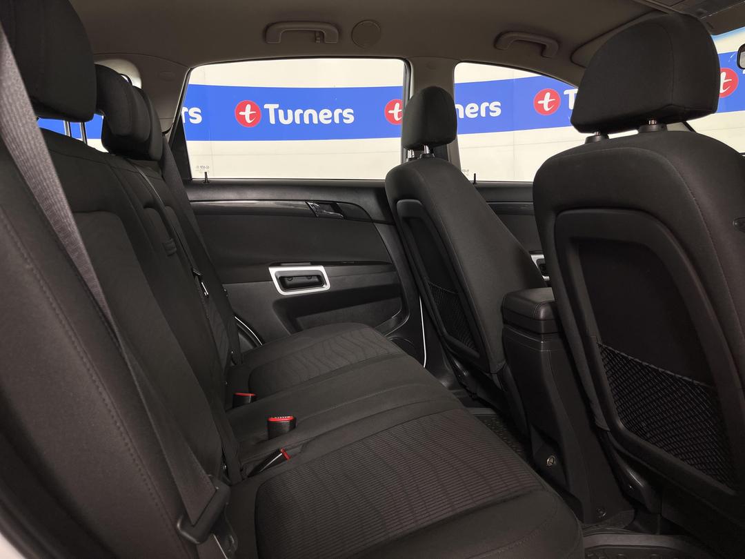 Photo '20' of Holden Captiva 5