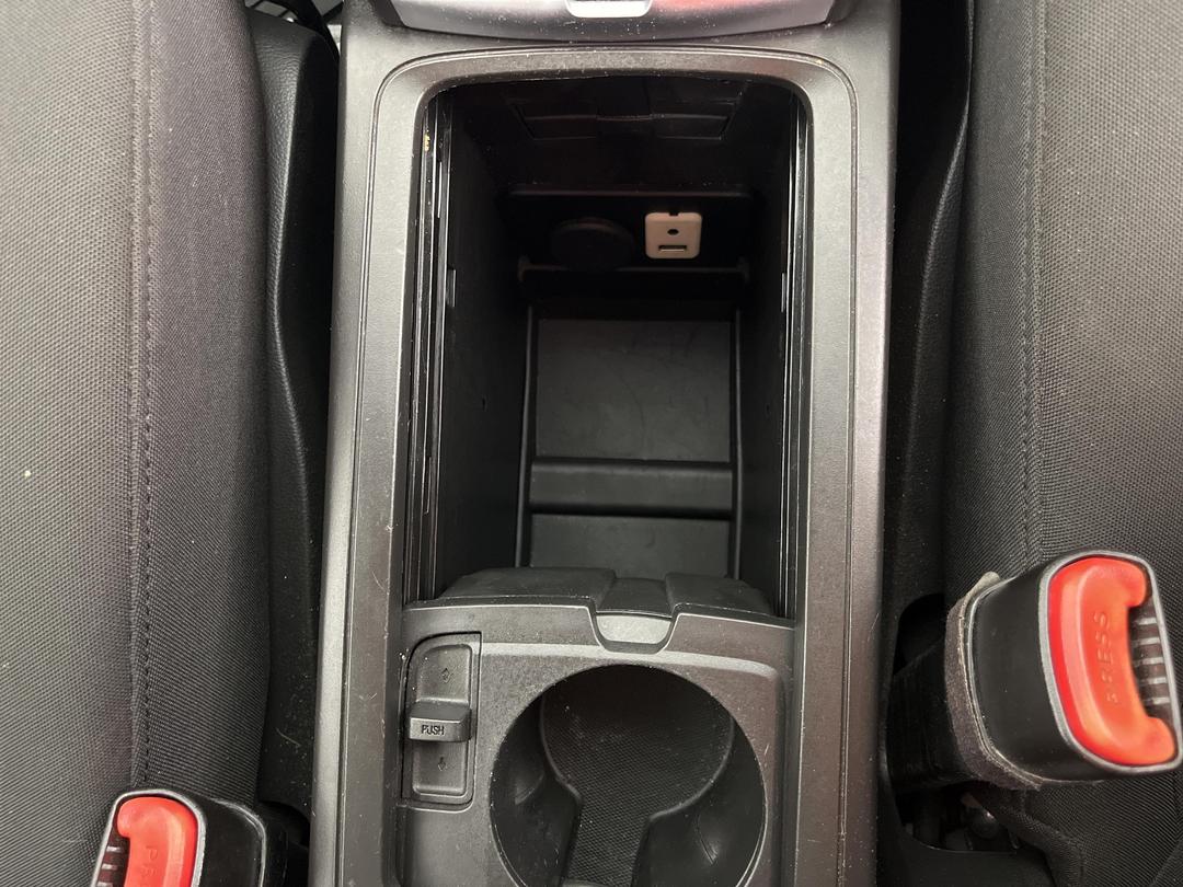 Photo '28' of Holden Captiva 5