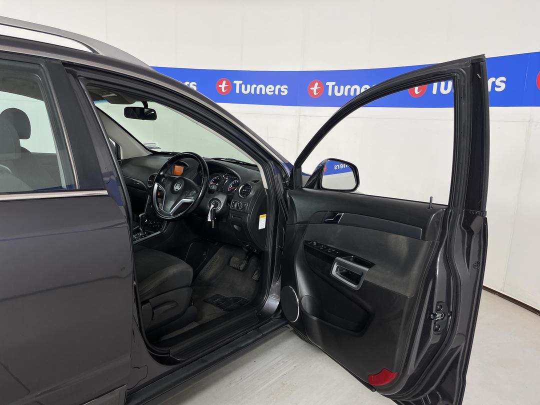 Photo '15' of Holden Captiva 5