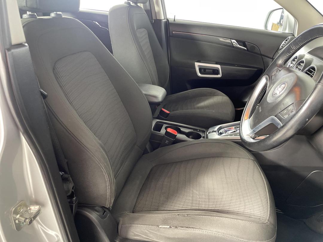 Photo '16' of Holden Captiva 5