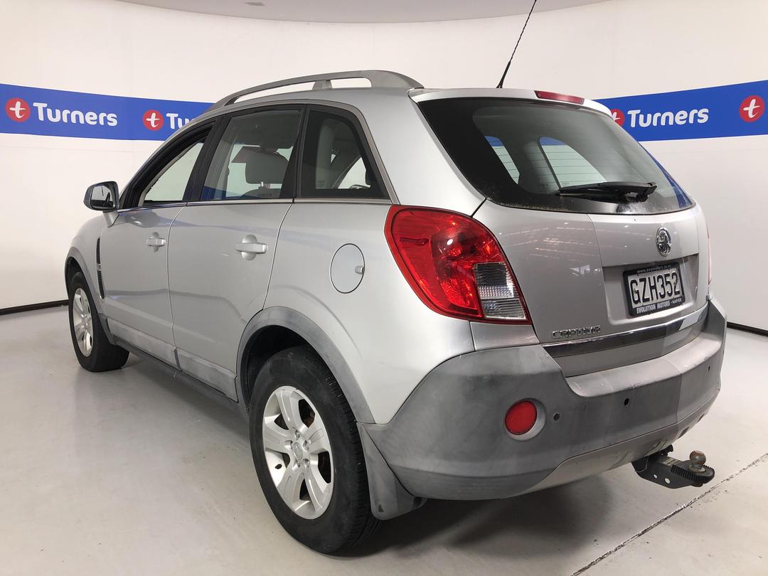 Photo '10' of Holden Captiva 5 LT