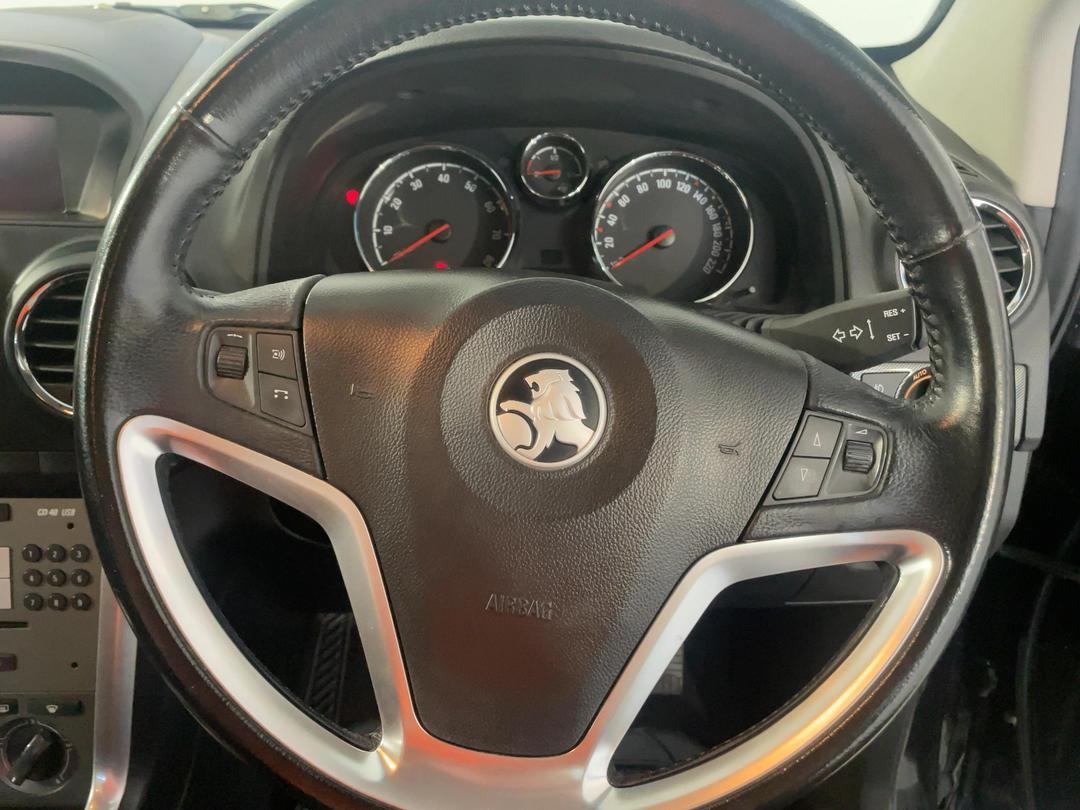 Photo '28' of Holden Captiva 5