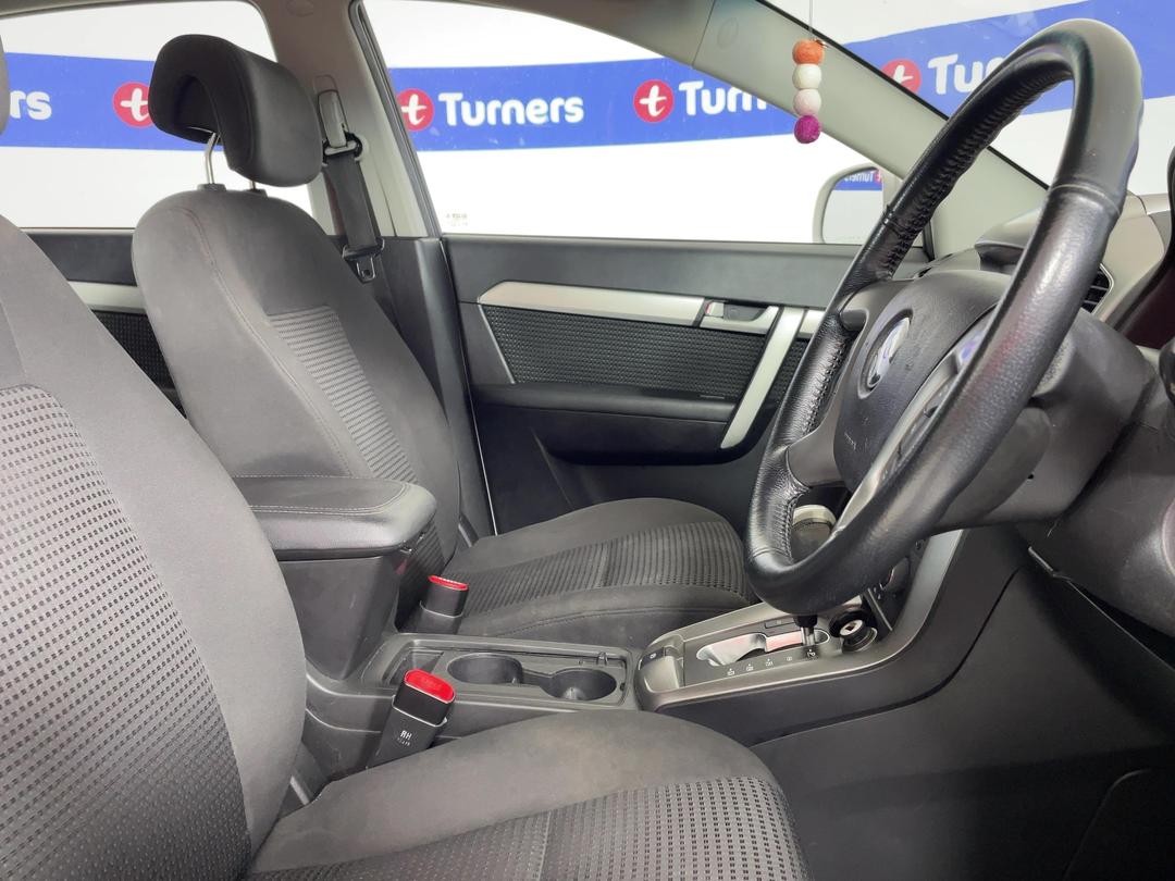 Photo '16' of Holden Captiva 7