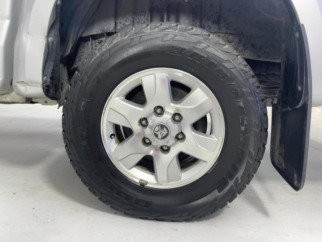 Photo '11' of Holden Colorado