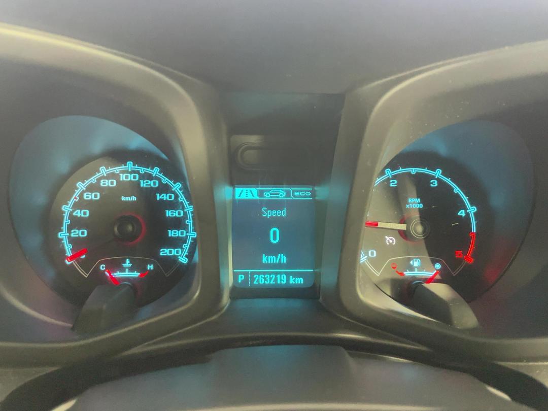Photo '21' of Holden Colorado