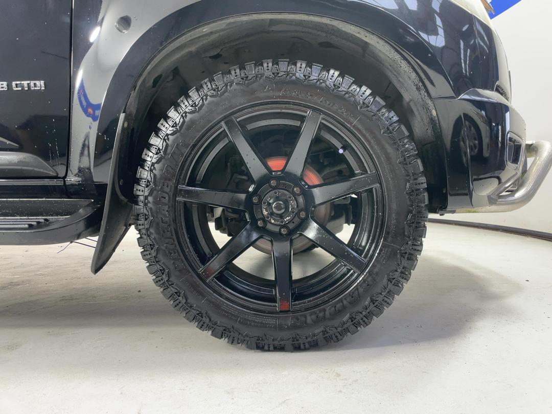 Photo '9' of Holden Colorado