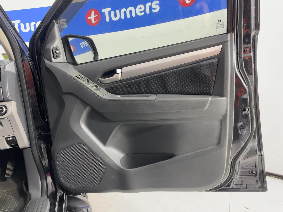 Photo '15' of Holden Colorado