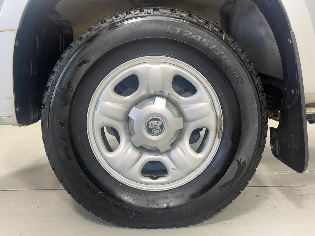 Photo '10' of Holden Colorado