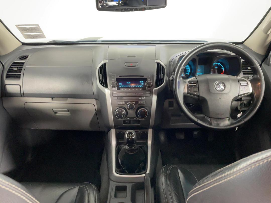 Photo '17' of Holden Colorado