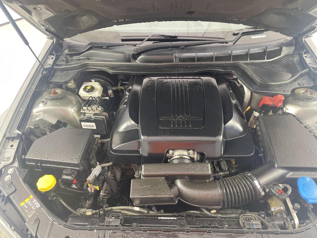 Photo '13' of Holden Commodore