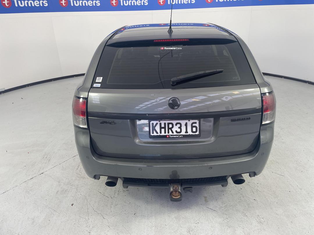 Photo '6' of Holden Commodore