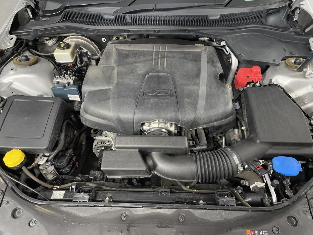 Photo '13' of Holden Commodore