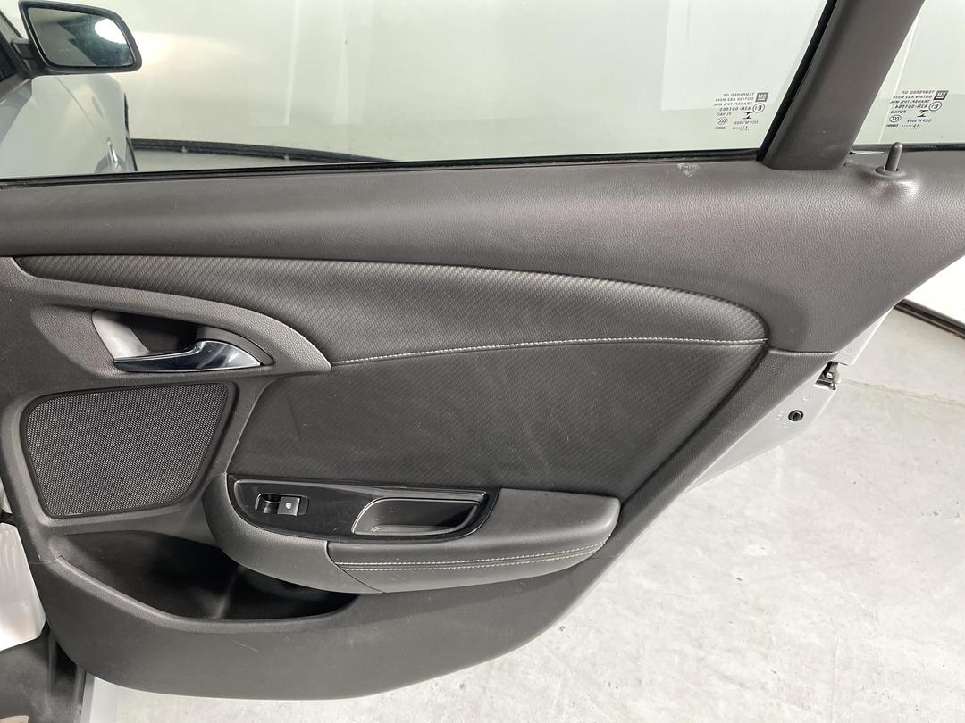 Photo '19' of Holden Commodore