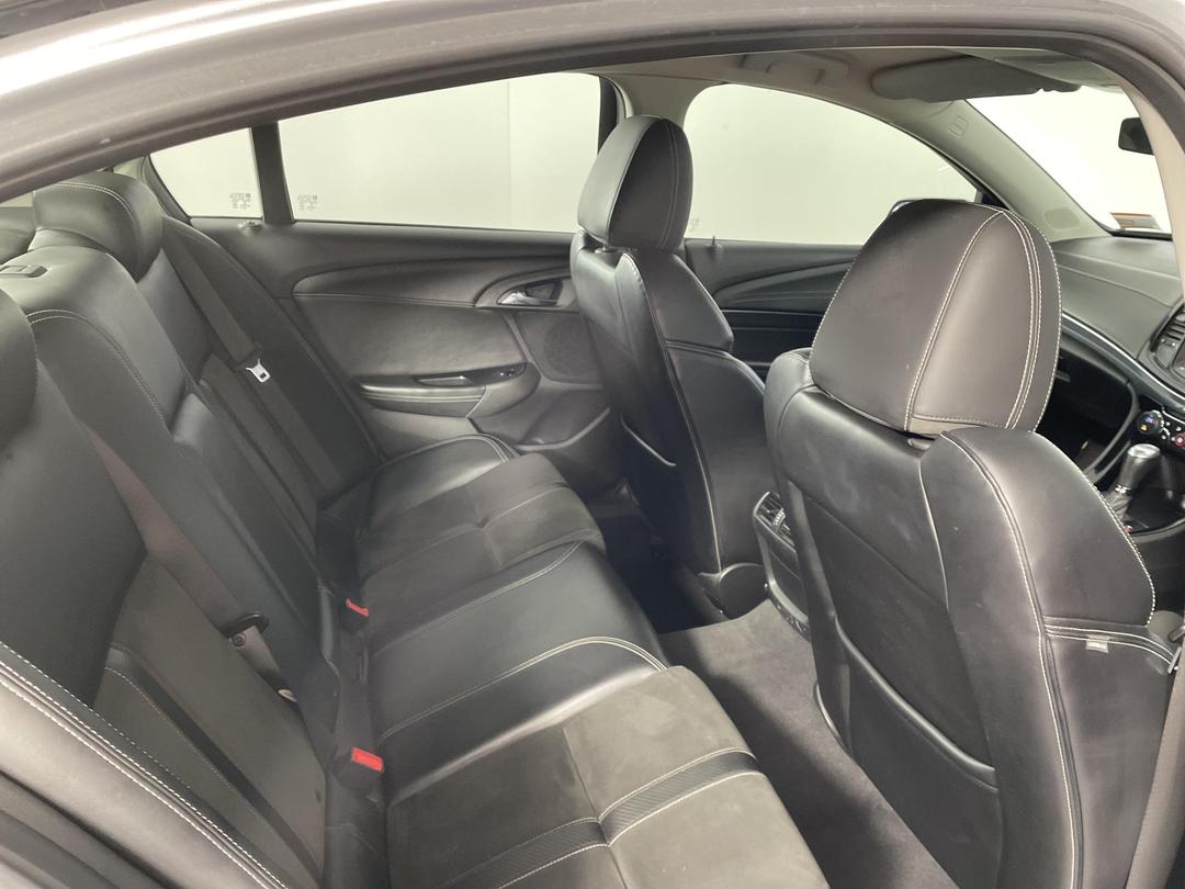 Photo '20' of Holden Commodore