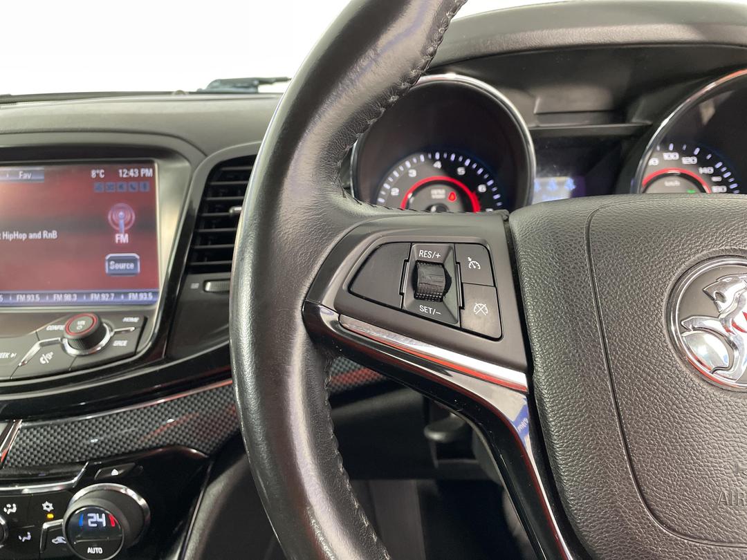 Photo '27' of Holden Commodore