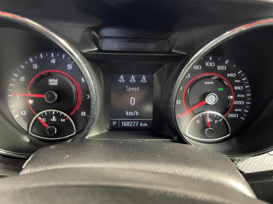 Photo '21' of Holden Commodore