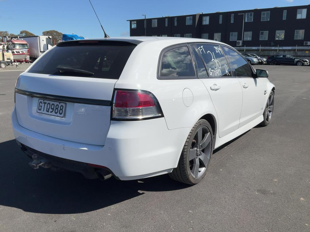 Photo '8' of Holden Commodore SV6 Z-Series Photo '8' of Holden Commodore SV6 Z-Series