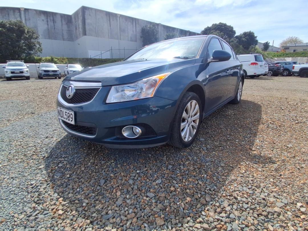 Photo '3' of Holden Cruze CDX Photo '3' of Holden Cruze CDX