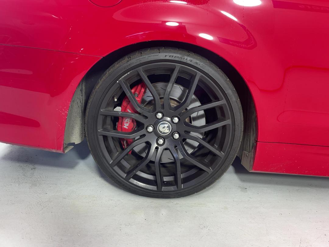 Photo '12' of Holden Maloo