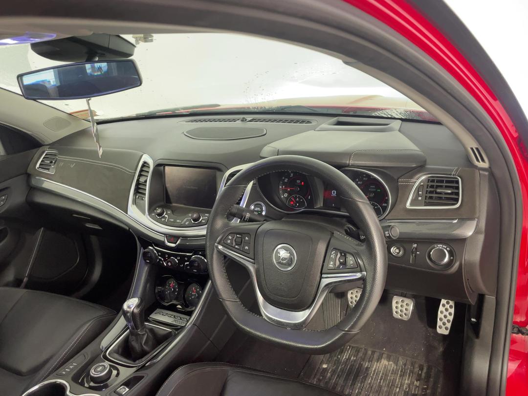 Photo '17' of Holden Maloo