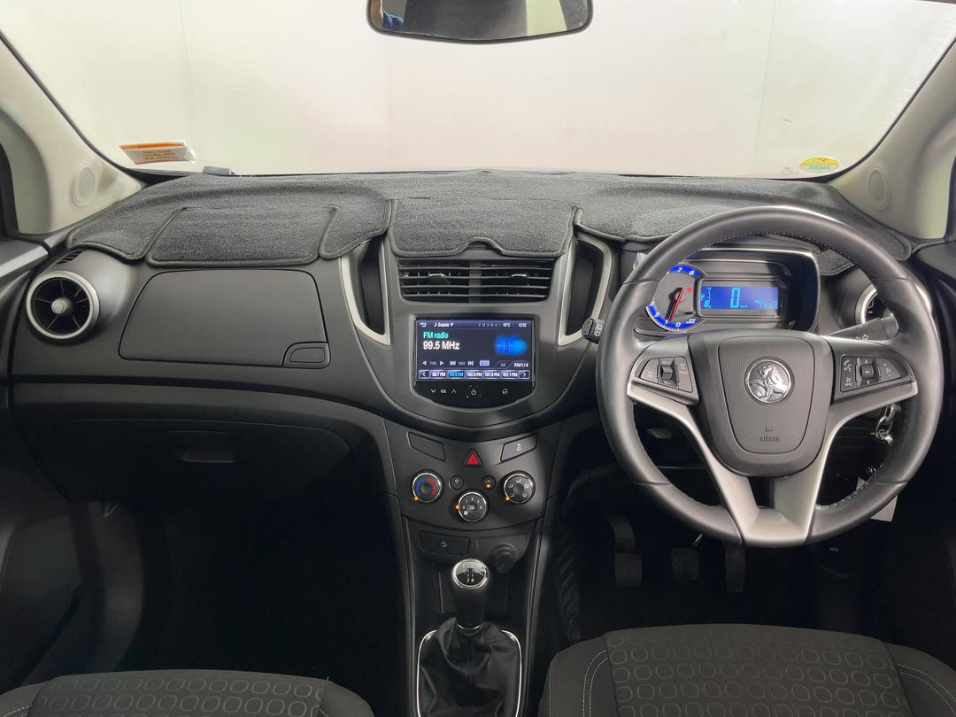 Photo '17' of Holden Trax