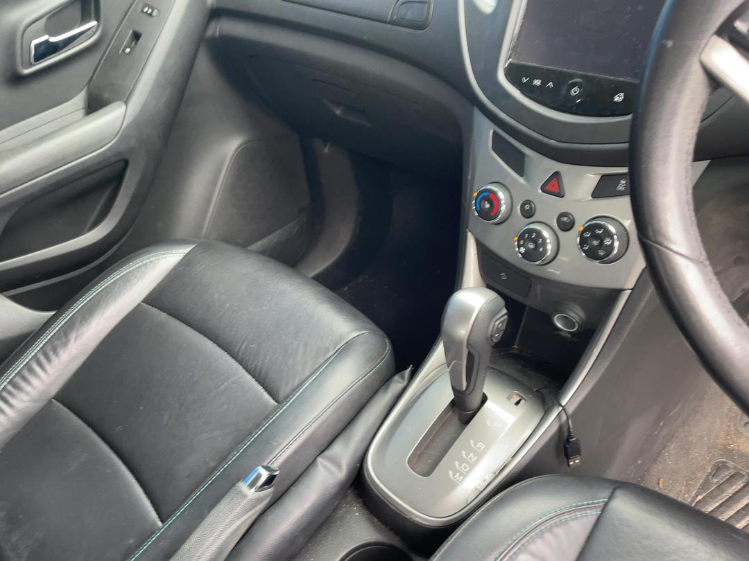 Photo '12' of Holden Trax