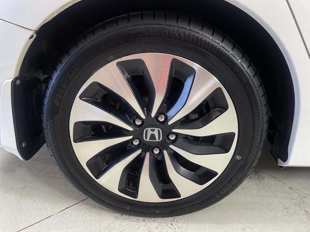 Photo '12' of Honda Accord